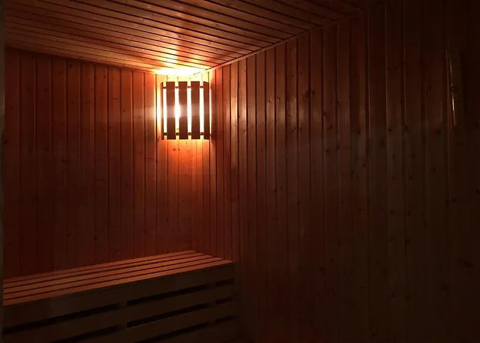 Meduza Wellness S Ubytovanim * Hlohovec