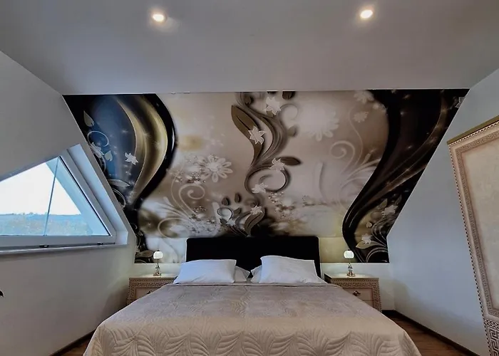 Meduza Wellness S Ubytovanim Appartement Hlohovec